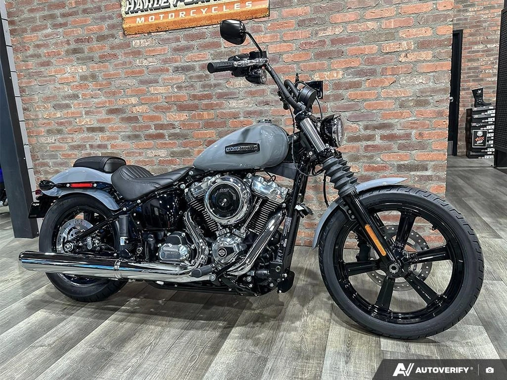 2026 Harley-davidson Street Bob alt