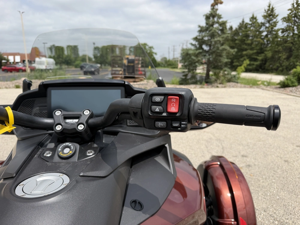 2026 Can-am Spyder F3 Limited Special Series alt