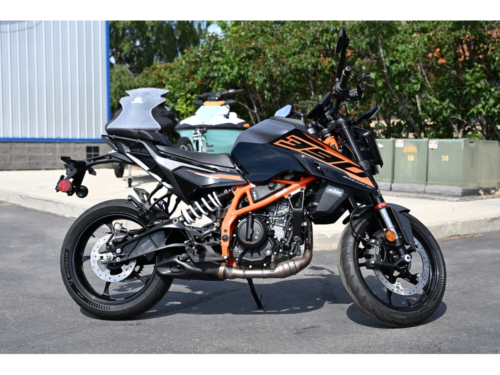 2026 Ktm 390 Duke alt