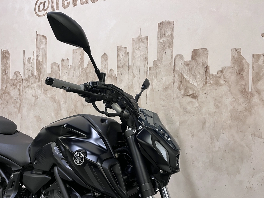 2024 Yamaha Mt07 alt