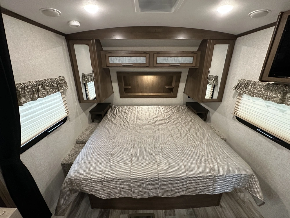 2018 Keystone Rv Cougar 22rbs alt