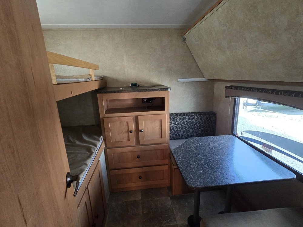 Cruiser Shadow Cruiser S280qbs 2012 alt