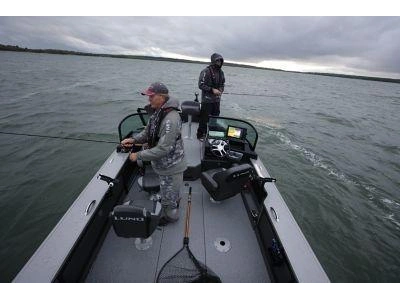 2026 Lund Boat Co 1875 Pro V Sport alt