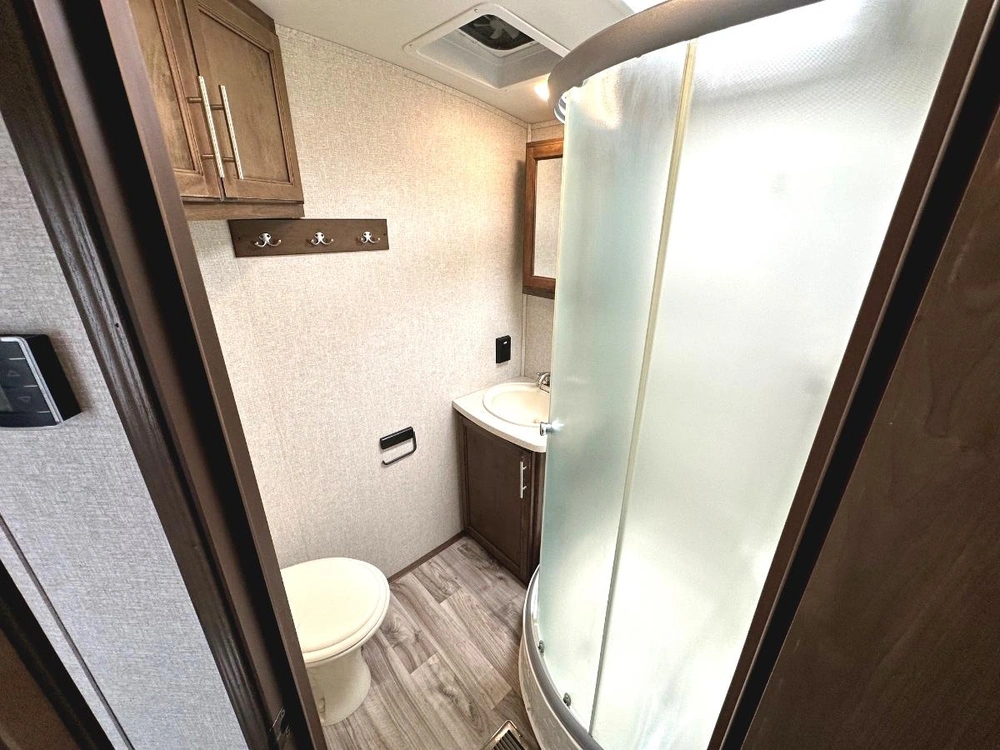 2018 Keystone Rv Cougar 22rbs alt