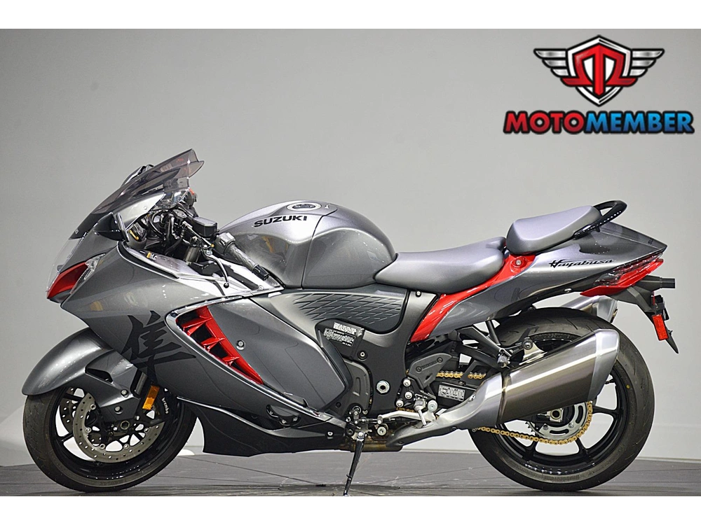 2024 Suzuki Hayabusa alt