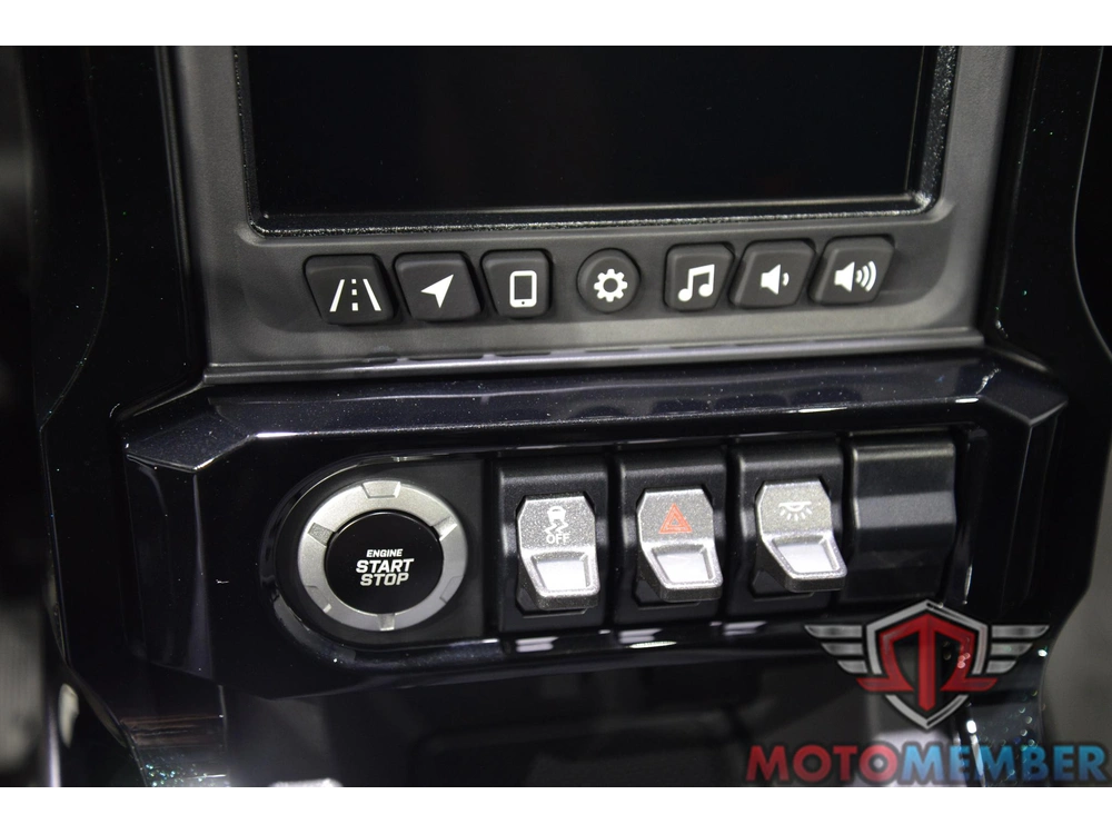 2026 Slingshot Grand Touring Manual alt