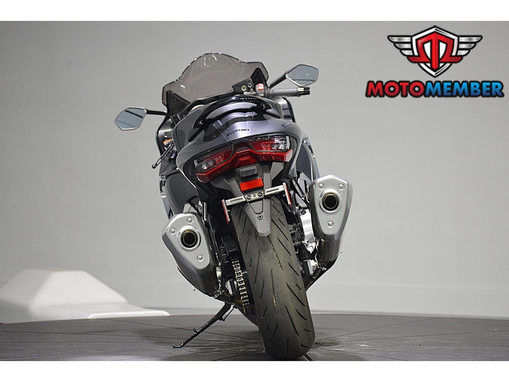2024 Suzuki Hayabusa alt