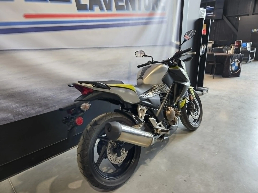 Honda Cb300f 2017 alt