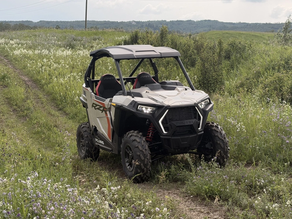 2026 Polaris Rzr Trail Ultimate alt