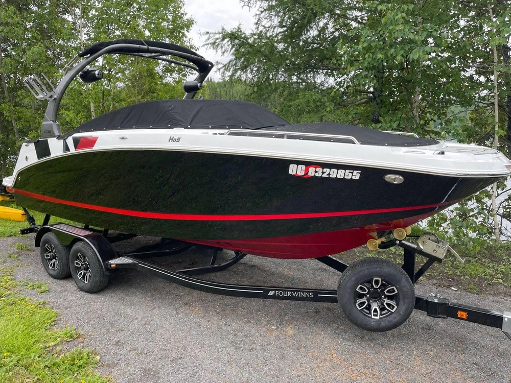Four Winns Hd5 Surf Elevate 350hp 2022 alt