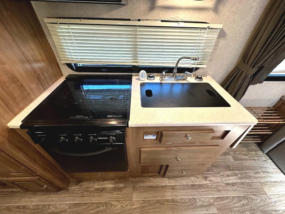 Flagstaff Micro-lite 23lb 2018 alt