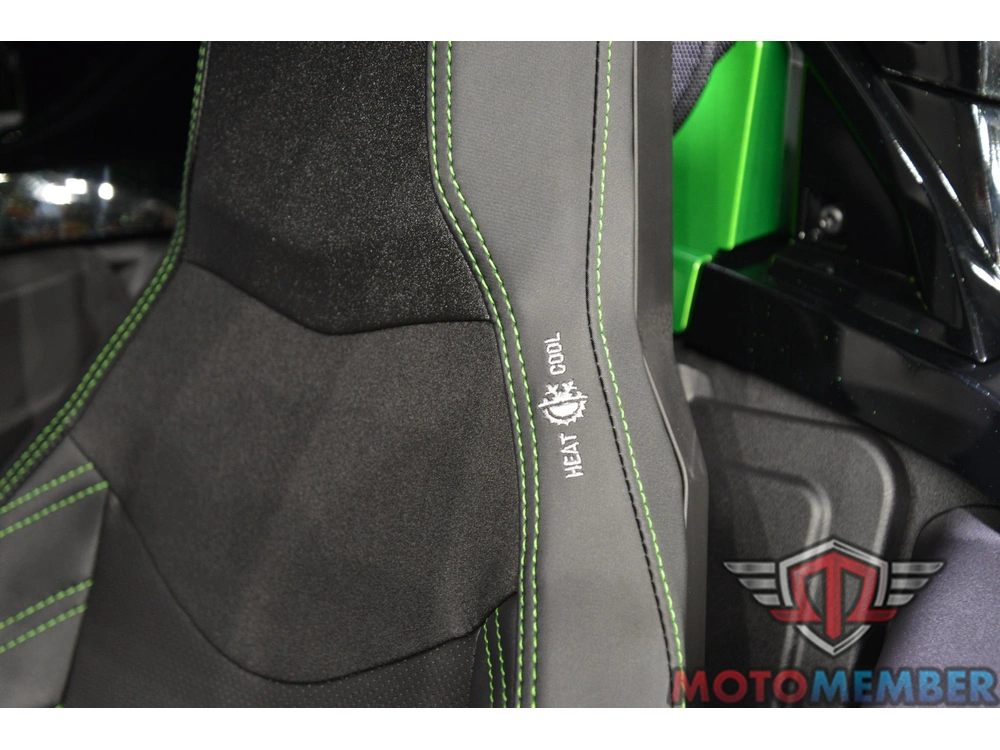 2026 Slingshot Grand Touring Manual alt