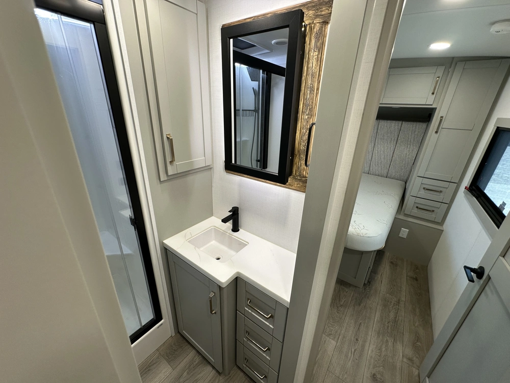 2024 Brinkley Rv Z-air 285 alt