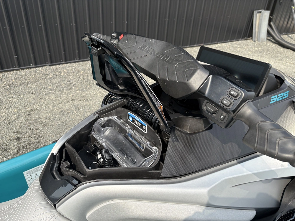 2025 Sea-doo Pwc Gtx Ltd 325 Aud Be Ibr Idf 25 alt