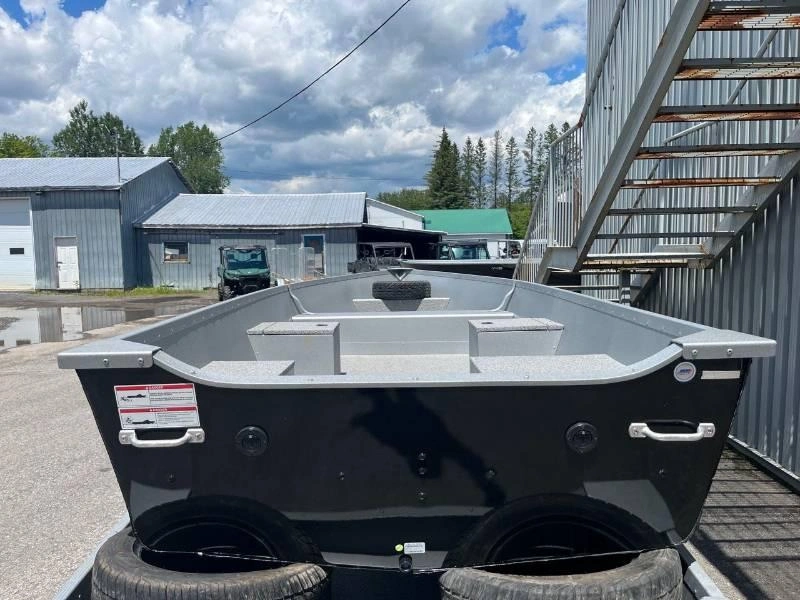 Alumacraft Chaloupe V16-20 Blk 2026 alt