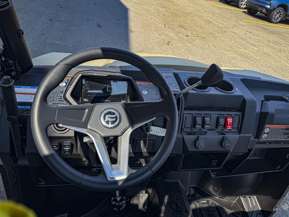 2026 Cfmoto Uforce 600 alt
