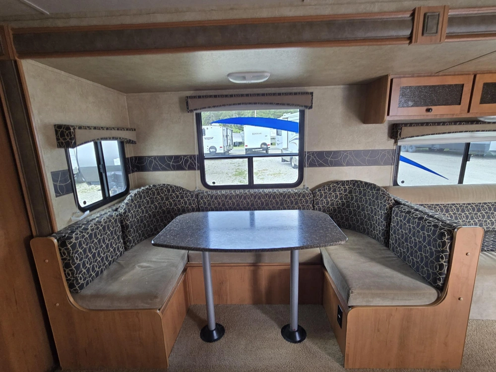 Cruiser Shadow Cruiser S280qbs 2012 alt