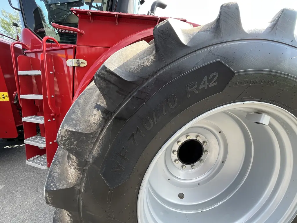 Case IH Steiger 555 2024