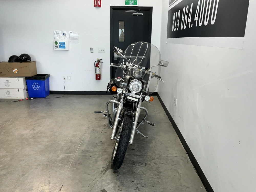 Suzuki Boulevard S50 Vs800 2008 alt