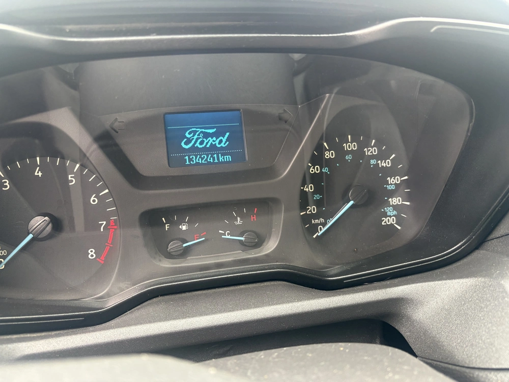 2015 Ford Transit T-150 Cargo Van alt