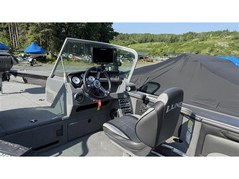 2017 Lund Boat Co 2175 Pro V alt