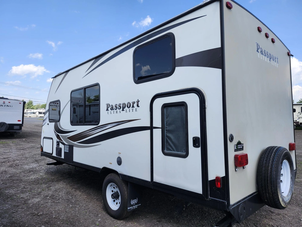 2018 Keystone Rv Passeport Lite 175 Bh alt