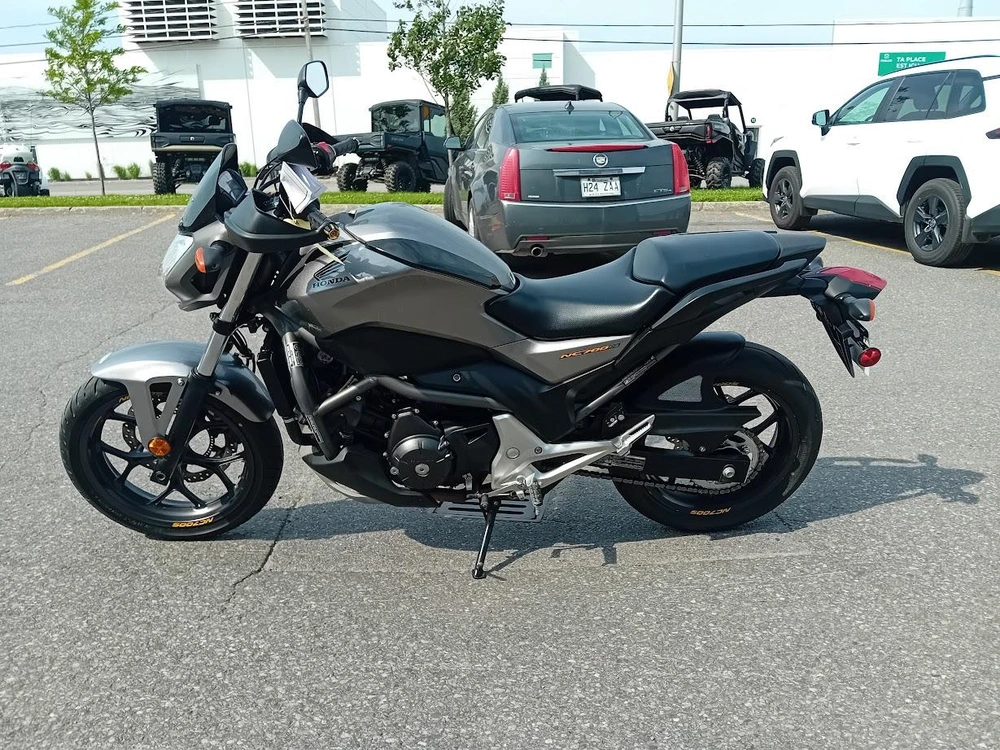 Honda Nc700s 2012 alt