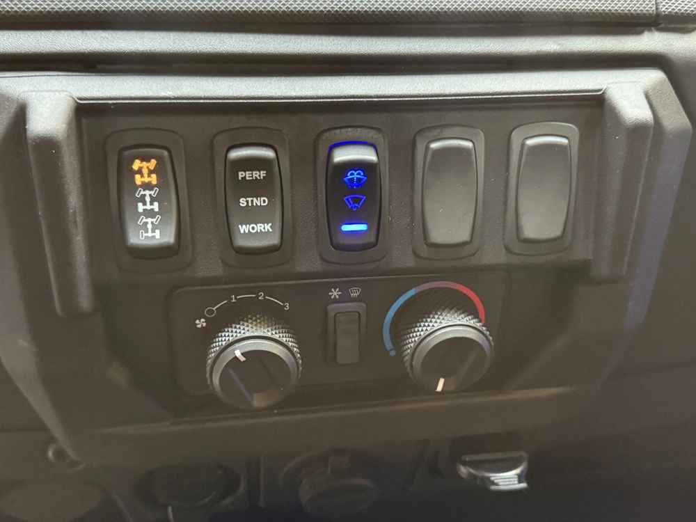 2026 Polaris Ranger Crew Xp 1000 Northstar Texas Edition alt