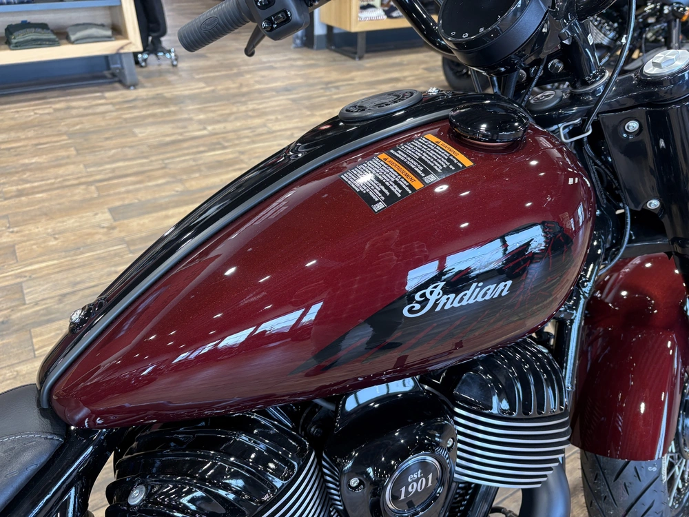 Indian Motorcycle Chief Bobber 2025 alt