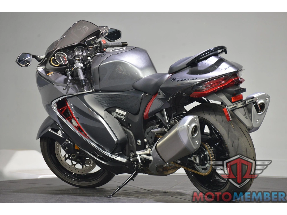 2024 Suzuki Hayabusa alt