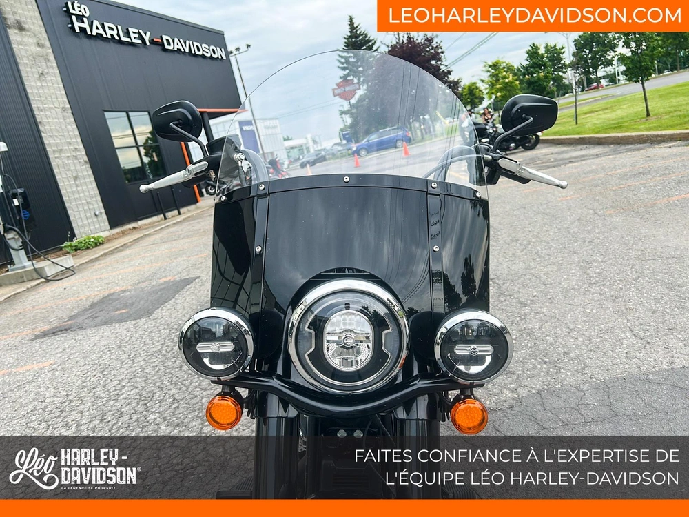 Harley-davidson Flhcs Heritage Classic 2023 alt