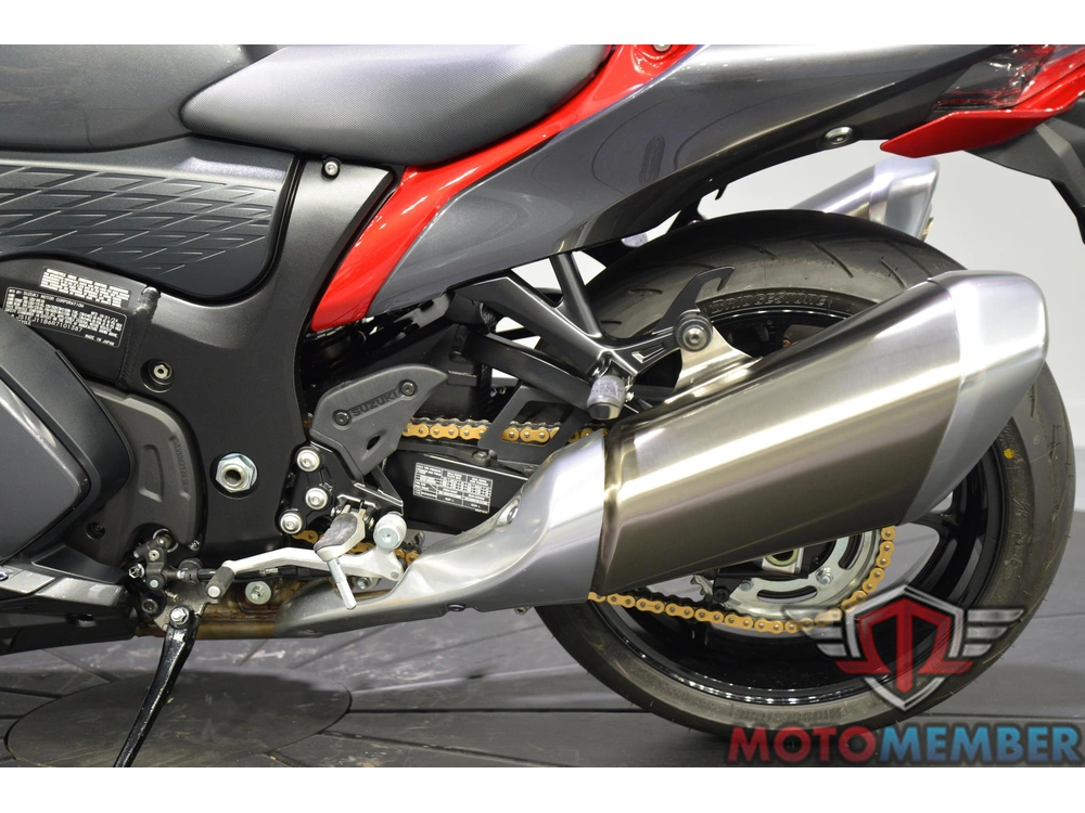2024 Suzuki Hayabusa alt