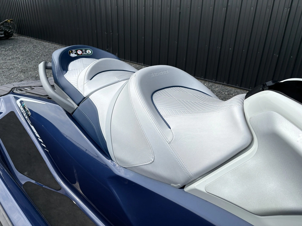 2024 Sea-doo Pwc Gtx Ltd 300 Aud Be Ibr Idf 24 alt