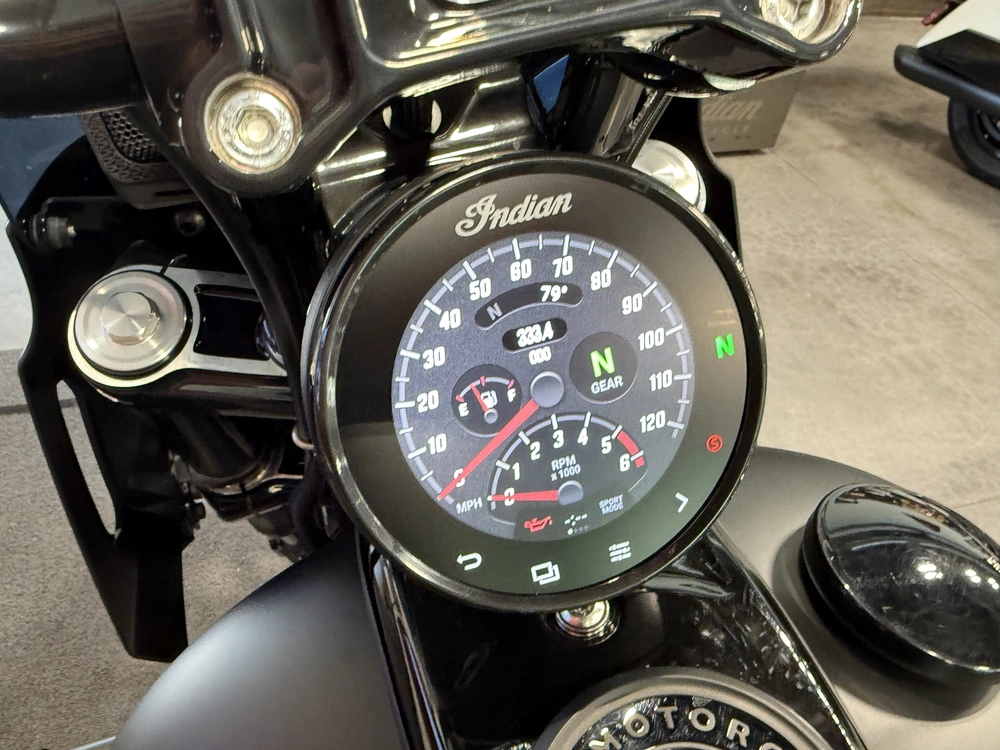 2025 Indian Motorcycle Sport Chief Rt alt