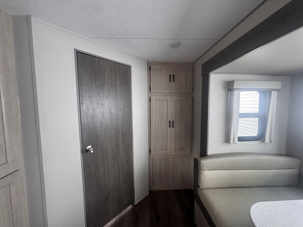 Coachmen Catalina 243rbs 2026 alt