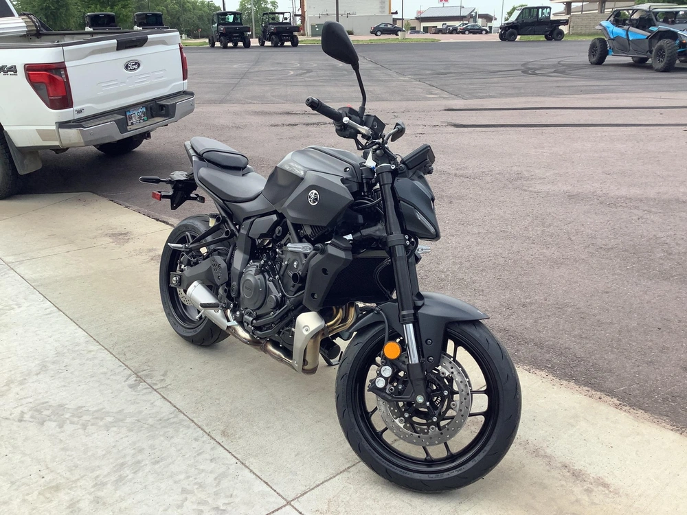 2026 Yamaha Mt07 alt