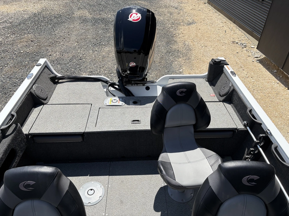 2025 Crestliner Hawk 1750 Wt alt