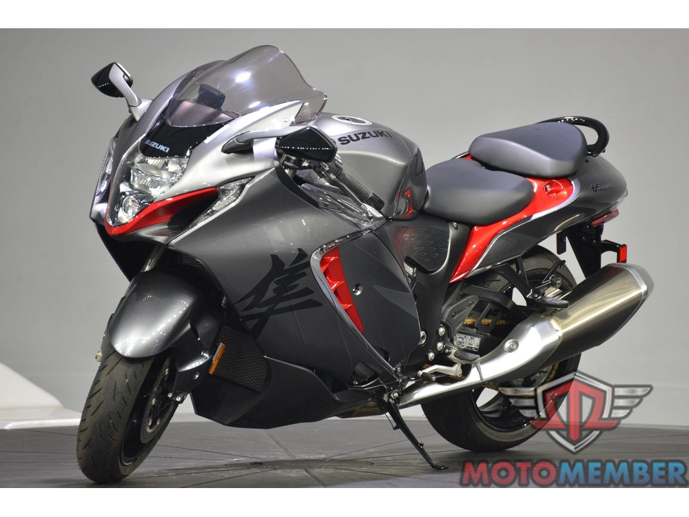2024 Suzuki Hayabusa alt