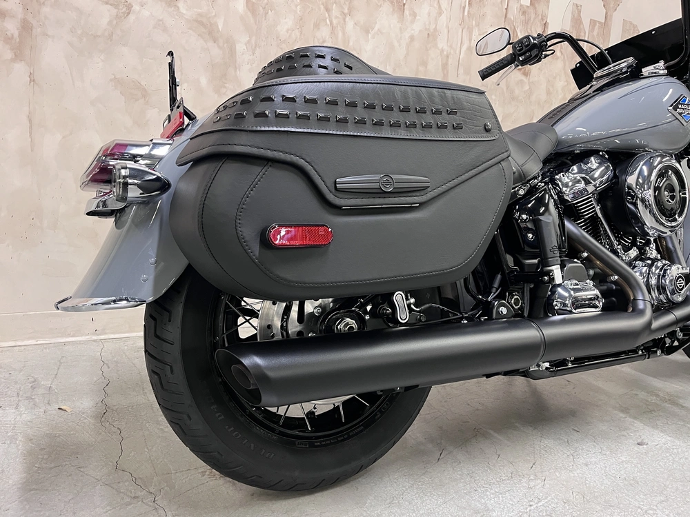 2026 Harley-davidson Flhc Heritage Classic alt