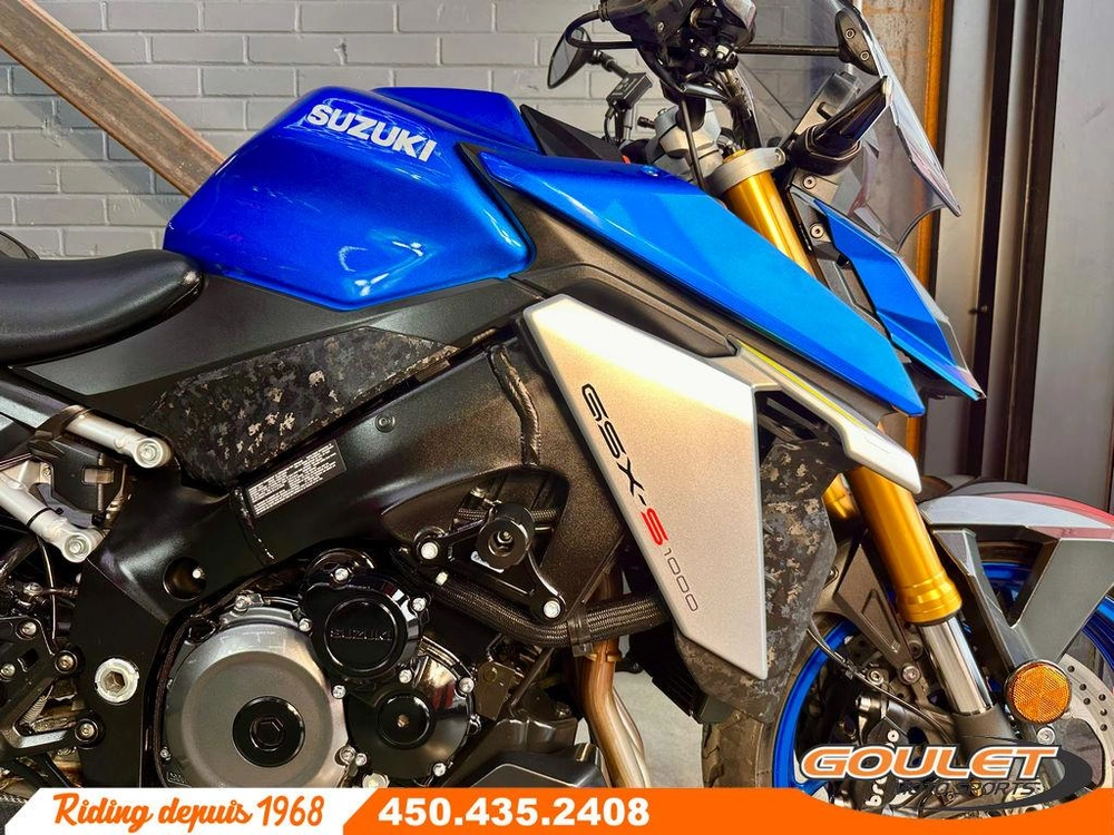 Suzuki Gsxs 1000 Bleu 2023 alt