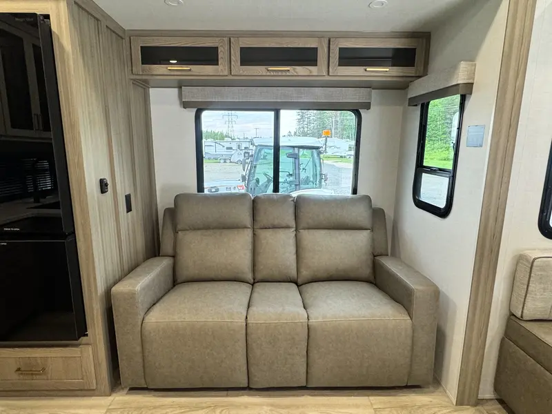 2027 Forest River ROCKWOOD SIGNATURE 301SRK