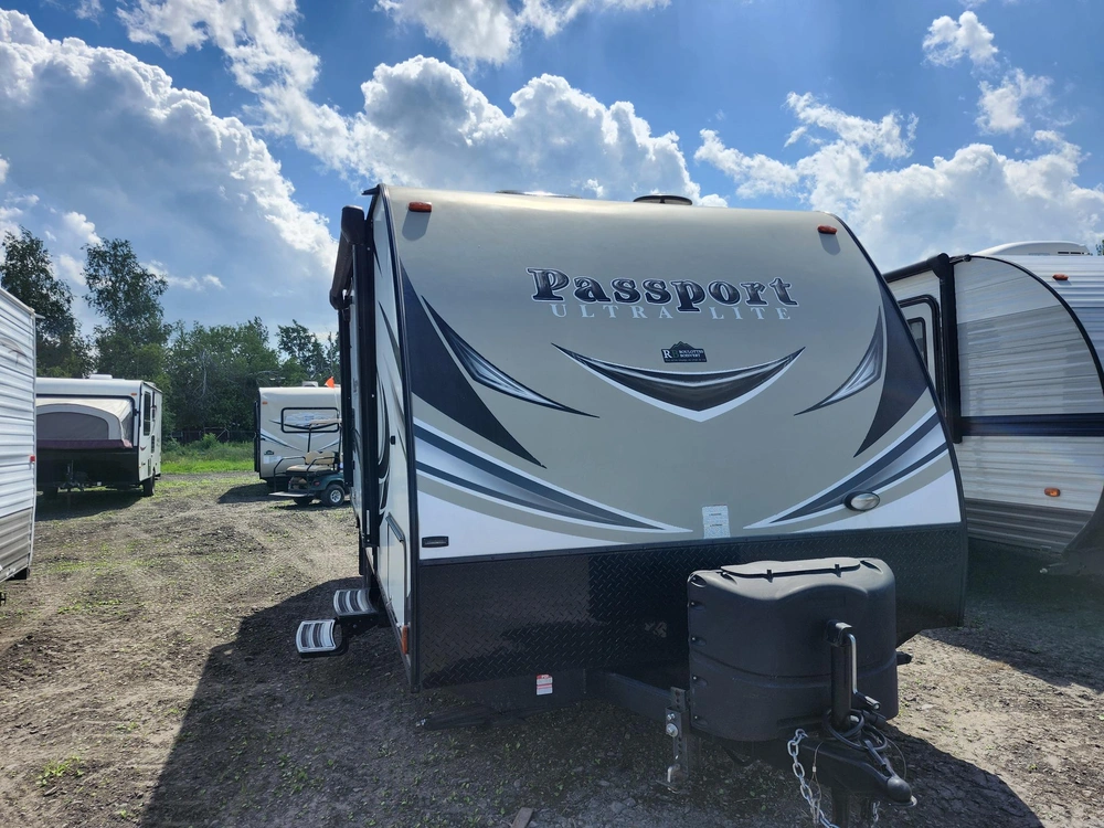 2018 Keystone Rv Passeport Lite 175 Bh alt