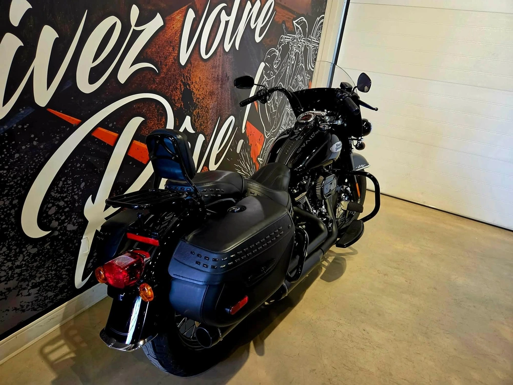 Harley-davidson Heritage Softail Flhcs 114 2019 alt
