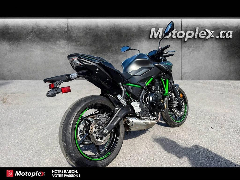 2023 Kawasaki Z650 alt