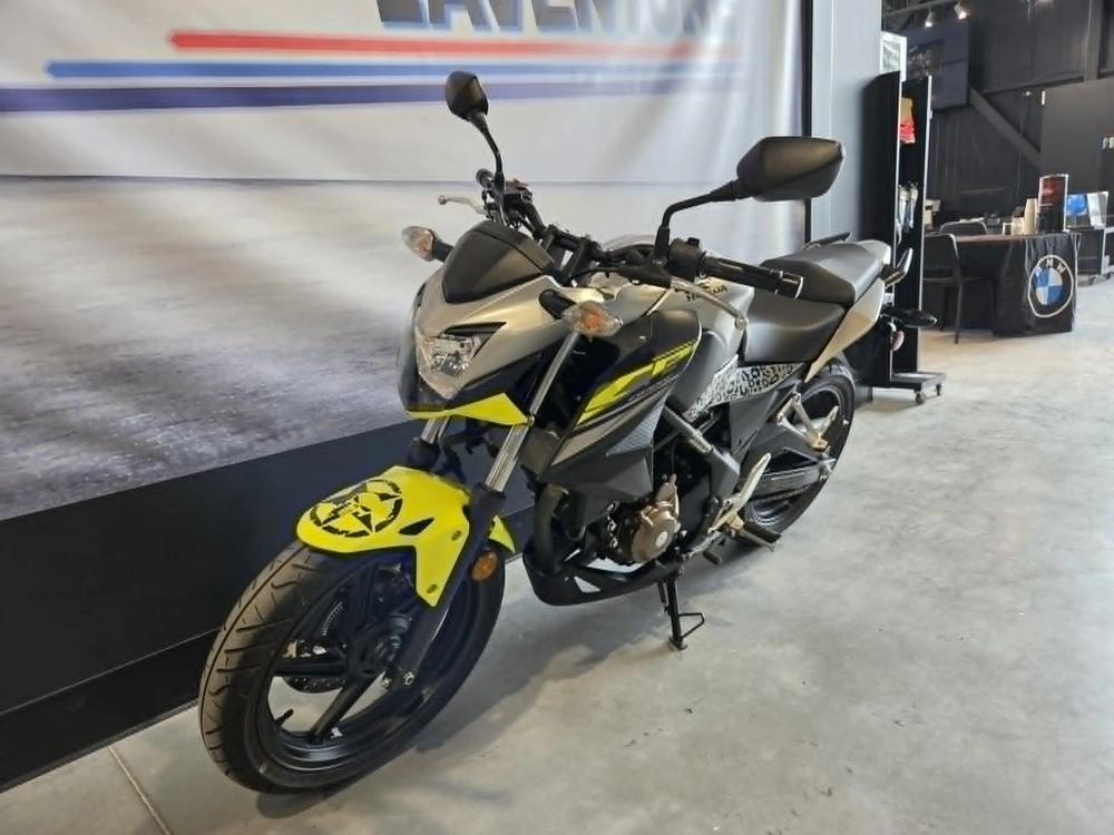 Honda Cb300f 2017 alt
