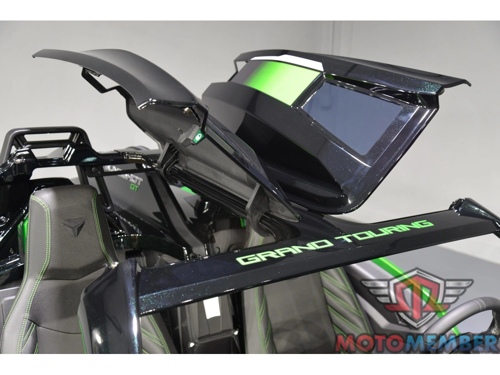 2026 Slingshot Grand Touring Manual alt