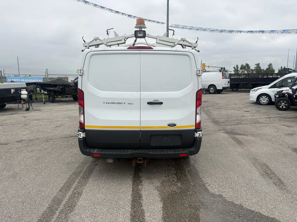 2015 Ford Transit T-150 Cargo Van alt