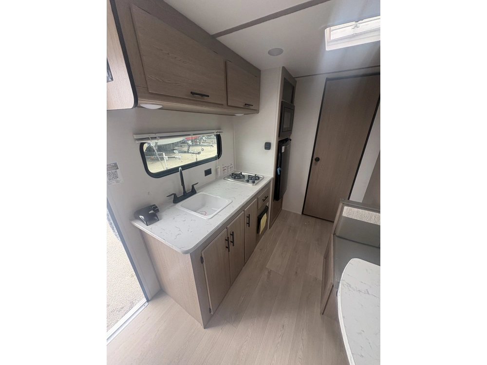 2026 Gulf Stream Ameri Lite 178rb Fibreglass alt