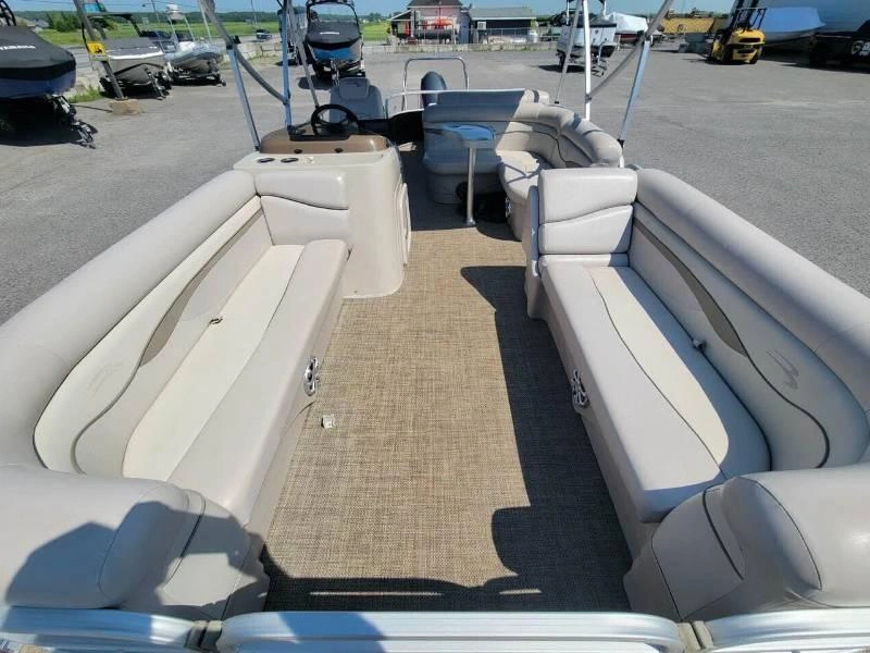 Bennington Marine 24sslx 3 Tubes / 150hp G2 2014 alt
