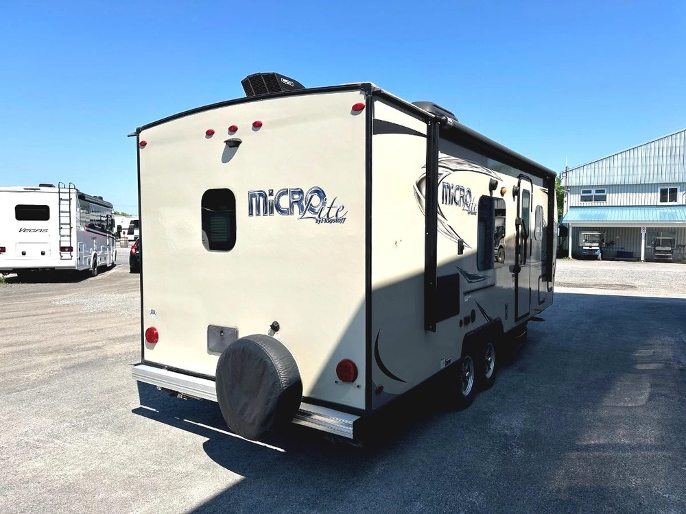 Flagstaff Micro-lite 23lb 2018 alt